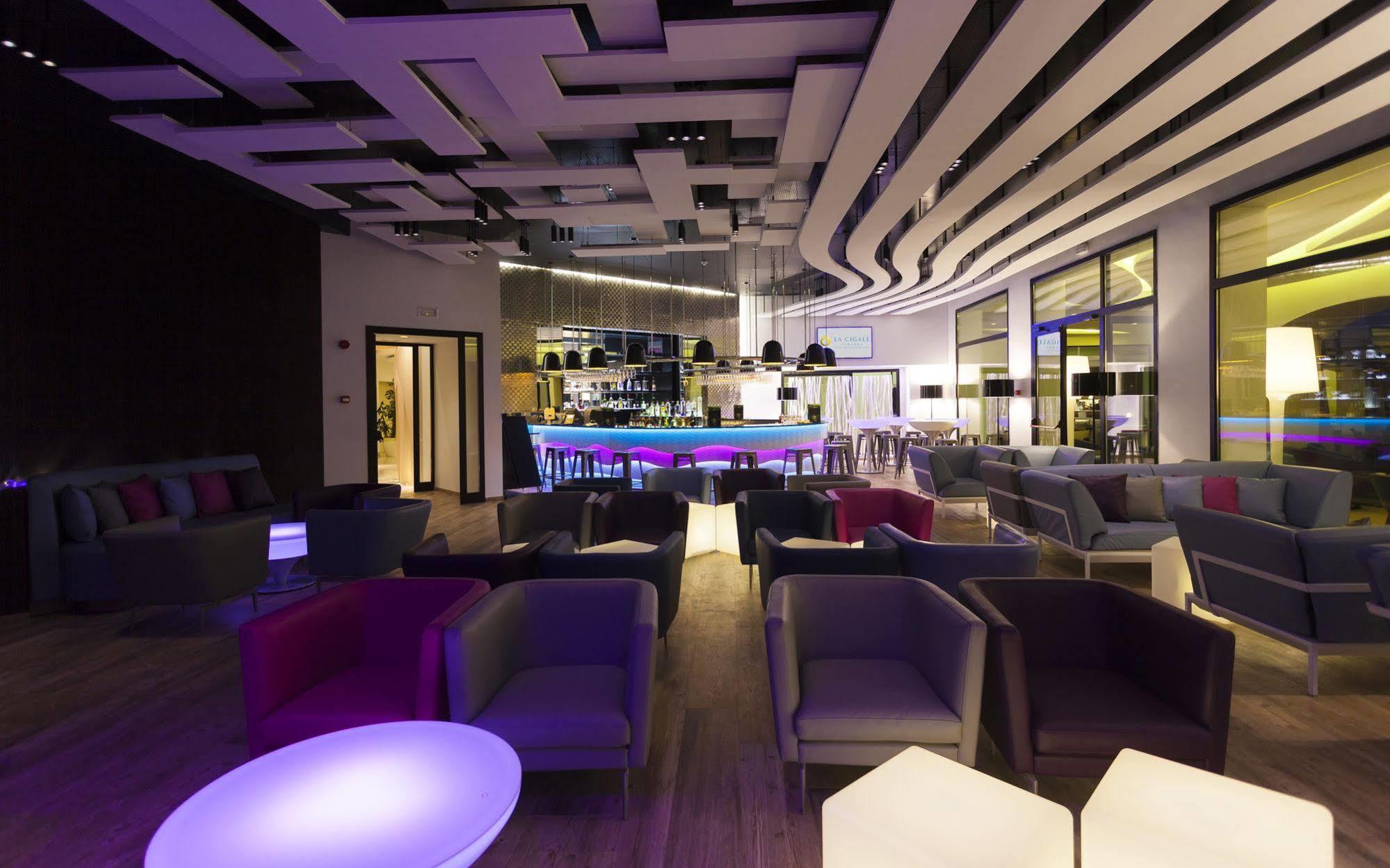 La Cigale Tabarka Hotel Exterior photo The lounge at the airport